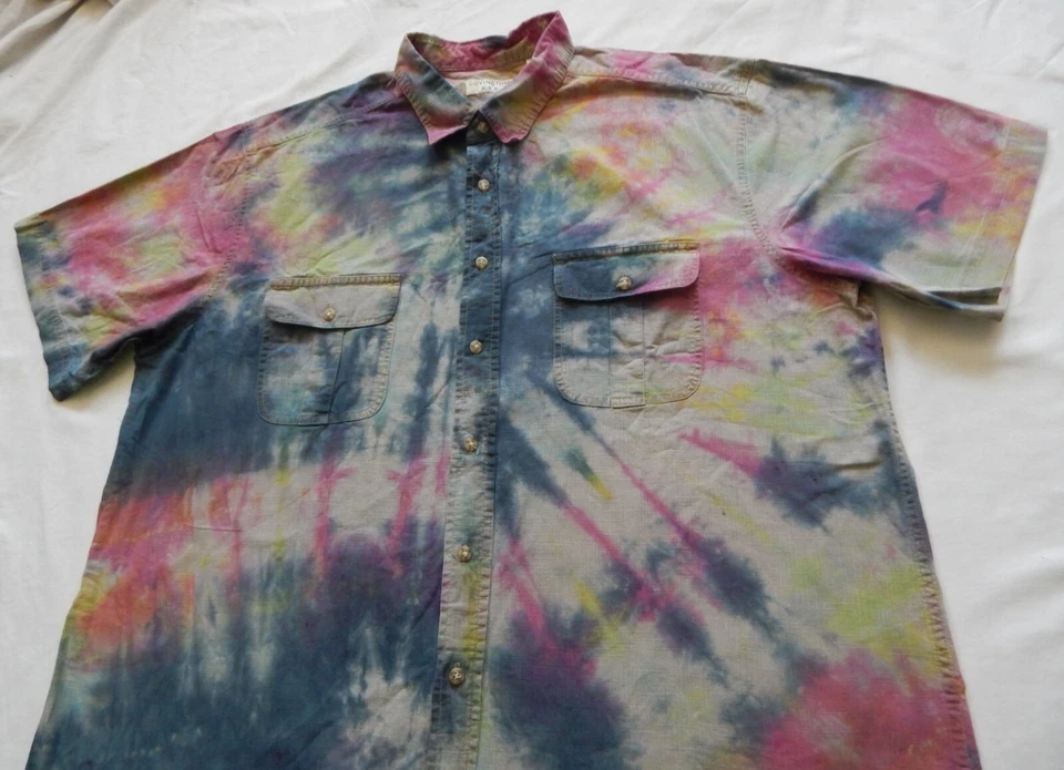 Camisa Tie Dye Azul Rosa Manga Corta Abotonada - 2XL Para Hombre Hecha a Mano Foto 4 de 4
