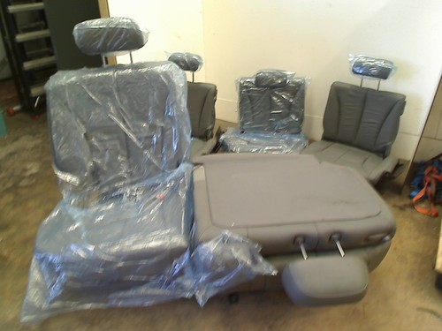 INNENAUSSTATTUNG 7-PERSONEN-VERSION LEDER Pajero Classic Hardtop (V2/4) 2006