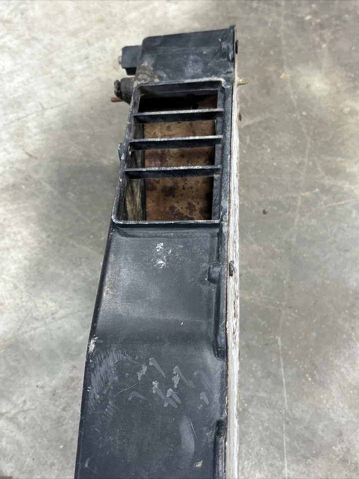 1978-87 雪佛兰卡车 C10 方形车身加热器芯盒无空调底盘混合门 — 第 3/4 张图片