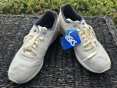 Men s asics gel respector crystal blue crystal Blue Size 11 1/2. New With Box