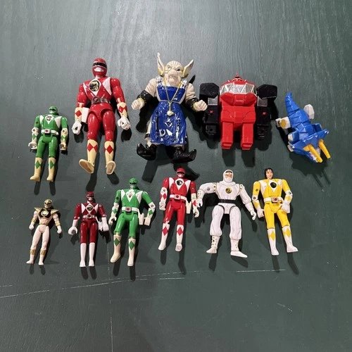 Power Rangers Lot Of Figures. Mixed Sizes Vintage 11 Figures