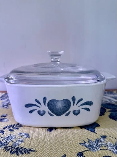 Blue Hearts Corelle 1.5 Qt. Corning Square Casserole