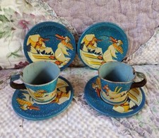 ANCIENNE DÎNETTE 2 TASSES 4 SOUCOUPES TÔLE PEINTE DÉCOR PINGOUINS DÉPOSÉ FRANCE
