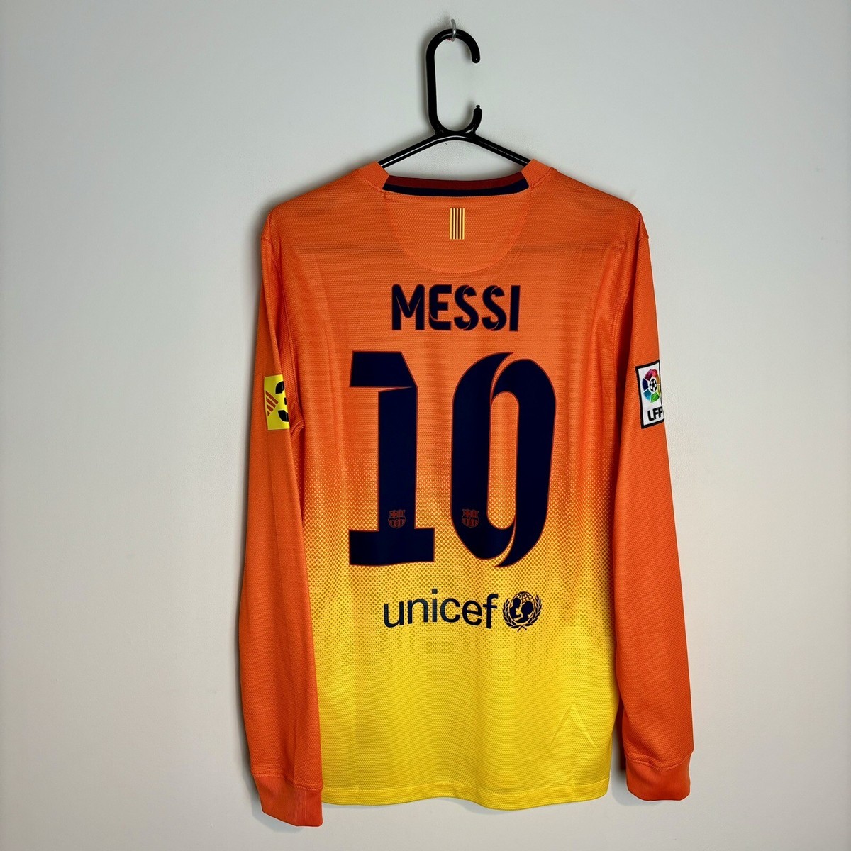 2012/13【AUTHENTIC】Messi #10 , XL s-l400.jpg