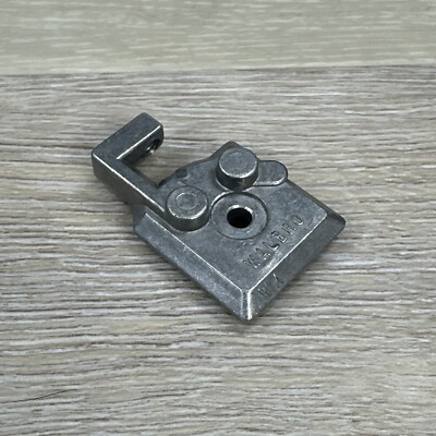 WALBRO ENGINE CARBURETOR FUEL PUMP COVER - 12312407330 - For ECHO SRM-140 DA
