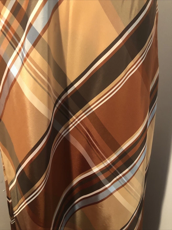 Maxi Falda Vintage Años 70 Montgomery Ward Marrón A Cuadros Tafetán Línea A XS Foto 2 de 4