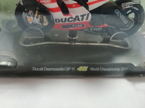Ducati Desmosedici GP11 Valentino Rossi Mugello 2011 - Altaya/IXO - Picture 6 of 6