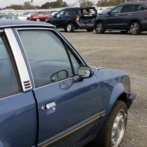 Ford Escort, Mercury Lynx : 1981 - 1990, Right Front Door Vent Glass Assembly - Image 3 of 4