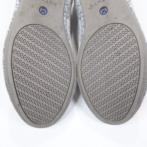 Mocassino slip on stampa Rothys Python grigio lavorato a maglia taglia 6,5 - Foto 11 di 12