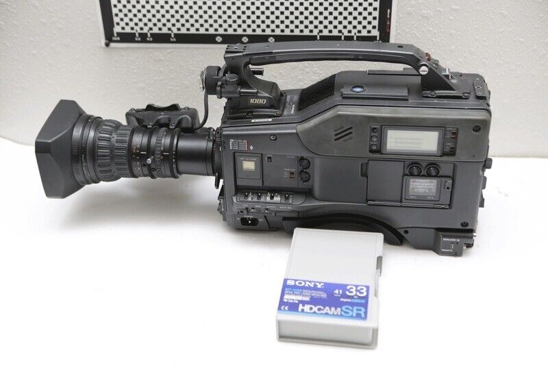 Sony HDW-700A 1080 HD camera with Fujinon A18X7.6BRM lens Sony HDW-700A 1080 HD camera with Fujinon A18X7.6BRM lens