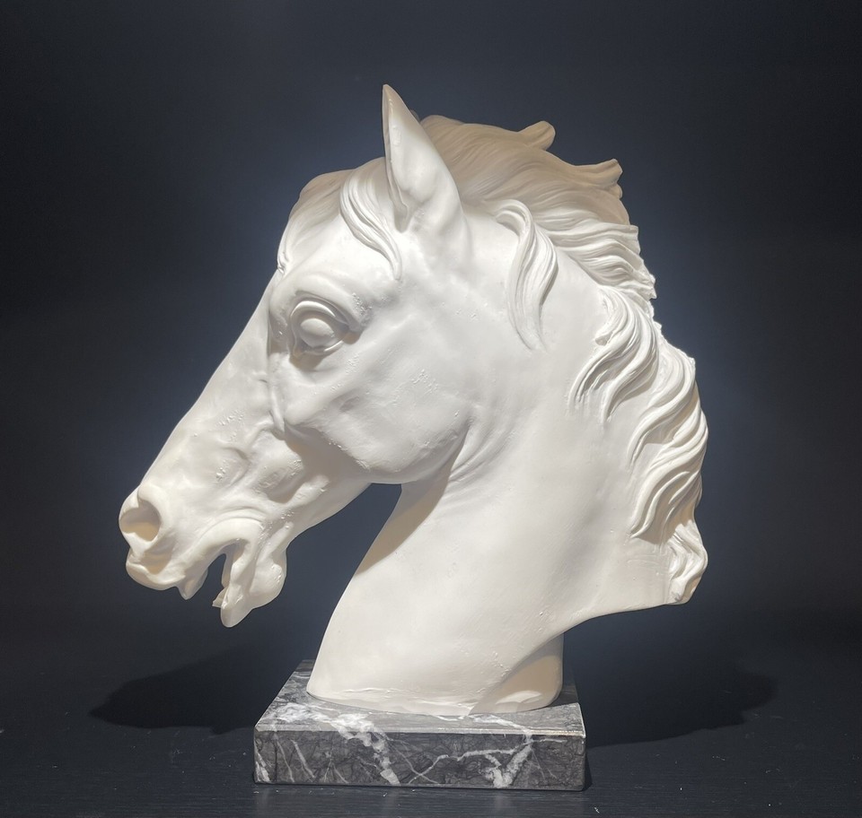 A Santini Sculpture. Made In Italy. Horse Head Bust Alabaster Resign