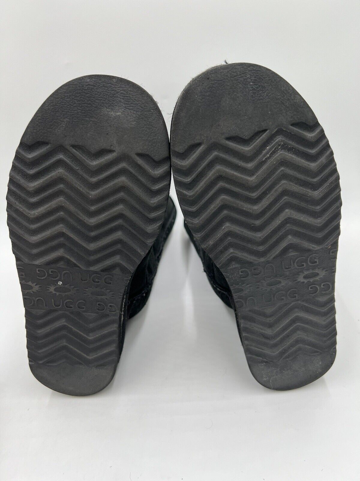 Size 7 | UGG Australia Women’s Boots Shoes Classi… - image 10