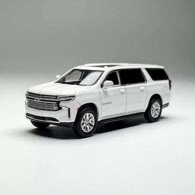 MASDI 1:64 Suburban White Diecast Model Car
