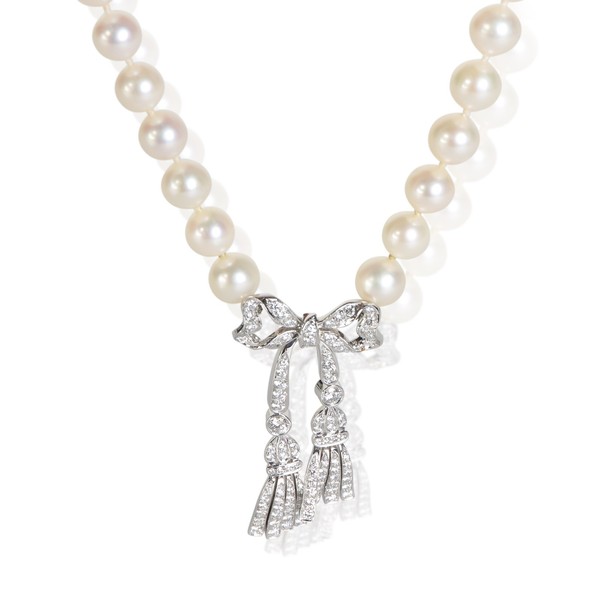 Tiffany & Co. Platinum Pearl and Diamond Diamond Bow Necklace