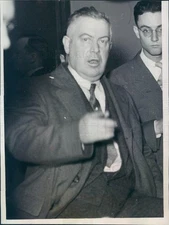 1934 Press Photo Chicago IL Bartender Philip Delaney - ner54989
