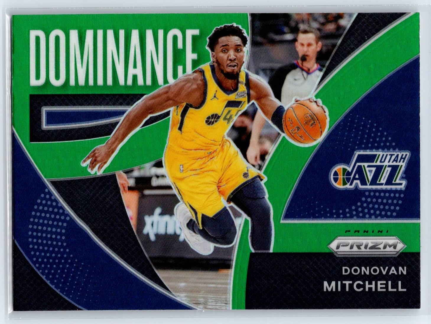 2021-22 Panini Prizm Donovan Mitchell Dominance Insert Green Prizm Utah Jazz #11