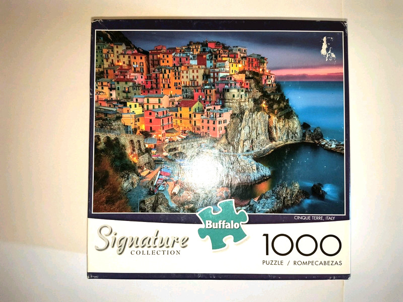 Buffalo Cinque Terre Italy Signature Collection Peter Stewart 1000 pc Puzzle
