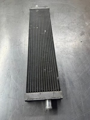 2011-2018 Porsche Cayenne Panamera E-Hybrid Center Radiator OEM 7P0121212A