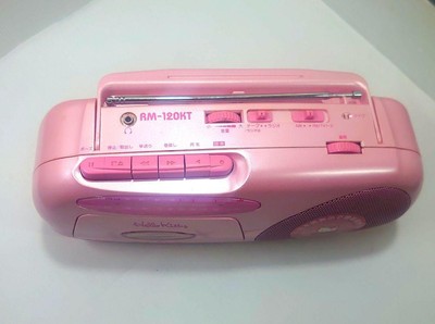 Hello Kitty Retro AM FM Radio Cassette Recorder RM 120KT Showa