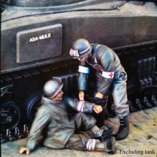 1/35 Resin Model Kit US Troops Rescuing Wounded 2 Figures Unpainted Unassembled
