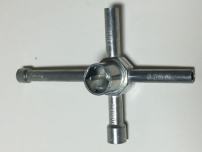 Thunder Tiger Werkzeug Radmutter Glühkerze Schlüssel Multitool Nitro 1/8