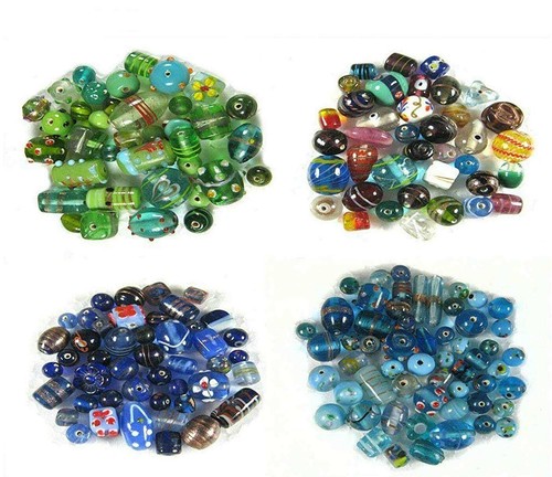 300 GM Verde Blu Turchese Multicolore Colore Vetro Costume Mix Perline per Gioie - Foto 2 di 2