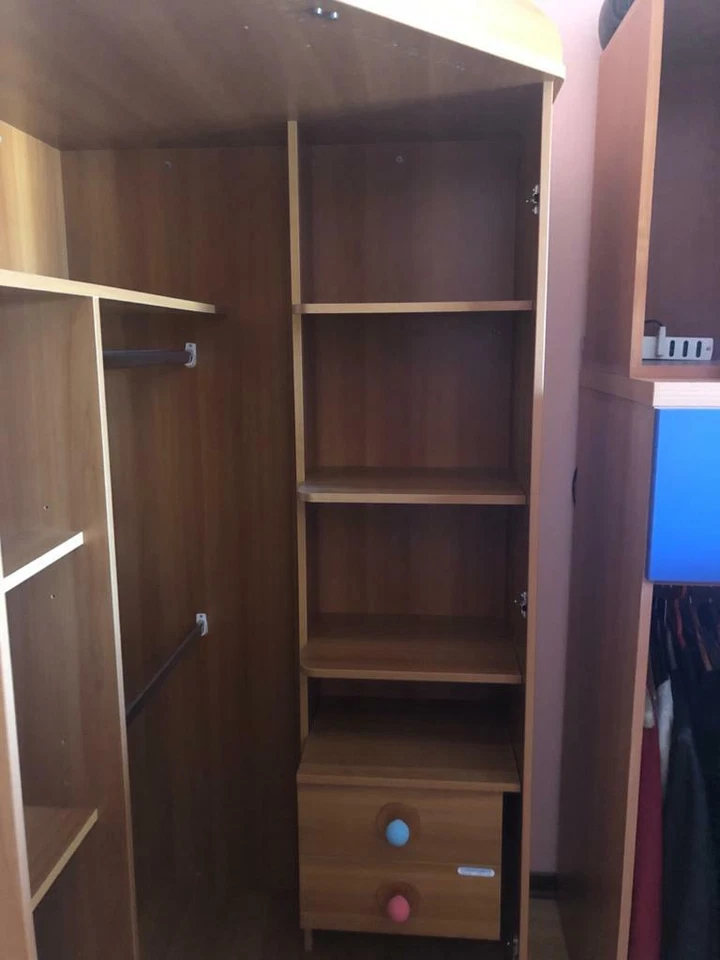 Armadiotto, Cabina armadio Foppapedretti, armadio angolare, in ottime condizioni - Immagine 3 di 4