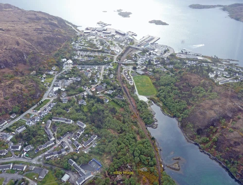 Photo 12x8 Kyle of Lochalsh An aerial view looking south east over the tow c2011