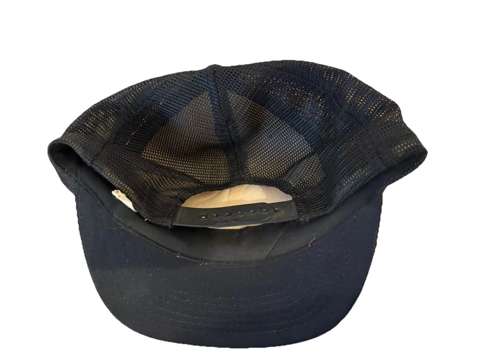 Iowa Hawkeyes Vintage 80s/90s Snapback Trucker Hat - Image 2 of 4