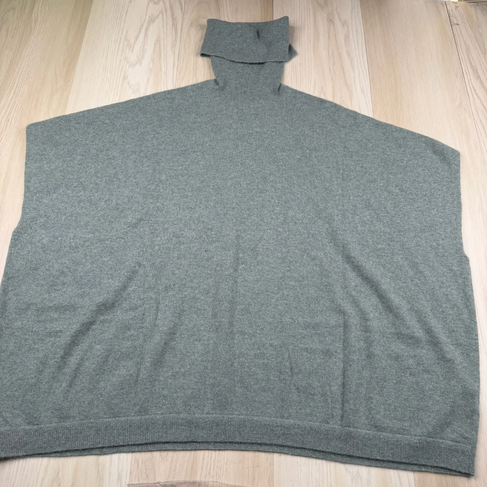 Garnet Hill Womens Blue Green Soft Knit Turtleneck Ribbed Poncho Sweater Size M