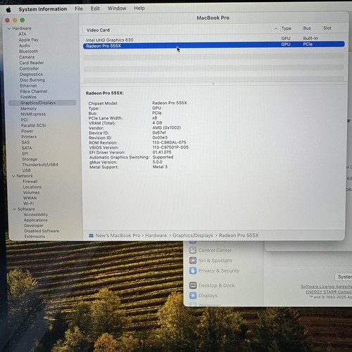 Apple MacBook Pro 2018 15" (A1990) | i7 2.2GHz | 16GB RAM | 512GB SSD | Pro 555X - Picture 13 of 15