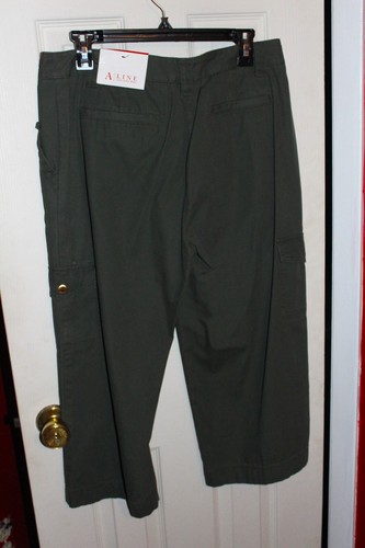 Women Anne Kline Size 10 Capri Pants Zip Front Loden Green Cargo Pockets NWT - Picture 4 of 5