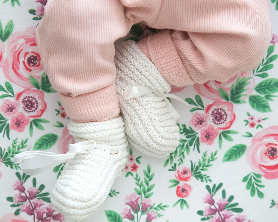 Bassinet Sheets for Baby Girl - Ultra Soft Jersey Knit - Universal Fit - 2 Pack - Image 4 of 4