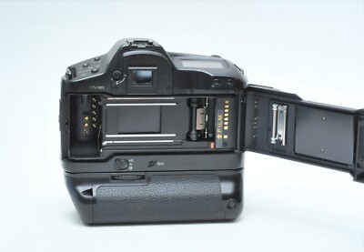 Canon EOS-1 HS ボディ ブースターE1付 フィルムカメラ Canon EOS-1 HS 35mm SLR Film Camera Body POWER DRIVE BOOSTER E1