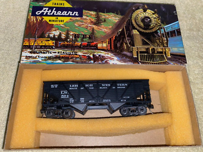 Lehigh Western 34` Hopper Athearn Blue Box Kit Built with Kadees Sprung Trucks