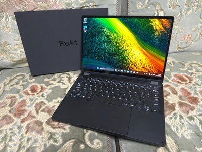 ASUS Proart PX13 Ryzen AI 9 HX 370 RTX 4060 32GB 1TB 3K OLED Touch 2-in-1 Laptop