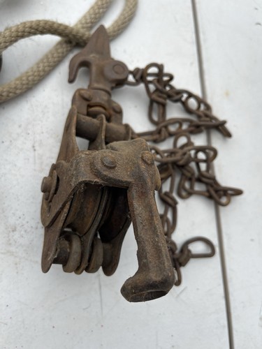 Vintage 3 Block and Tackle Barb Wire Fence Stretcher with rope & More - Picture 5 of 10
