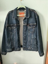 LEVI S MEN s DENIM BLUE JEAN TRUCKER JACKET SIZE L WESTERN STYLE EXC. COND