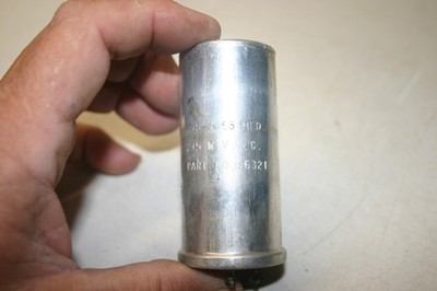 Seeburg jukebox run motor start capacitor 275watt AC .75 & 1.65 MFD TESTED WORKs