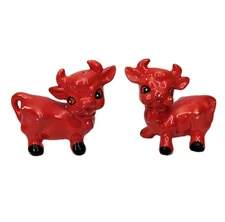Vintage Red Cow Salt & Pepper Shakers Ceramic Kitsch Japan Happy Face Pair