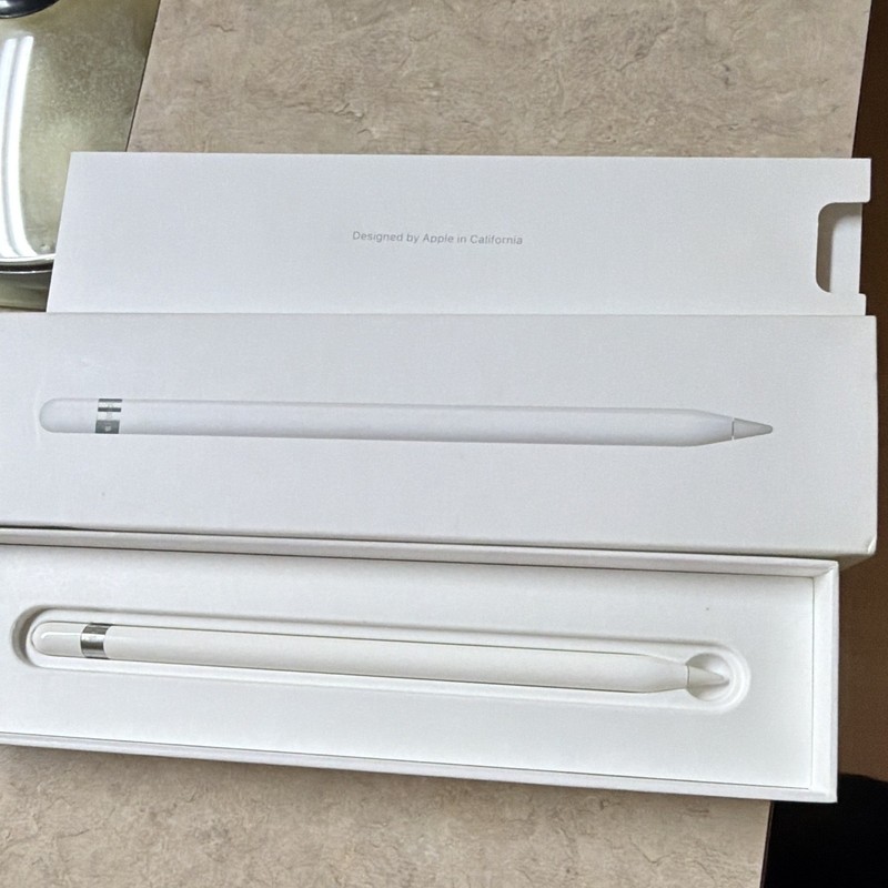 Apple Pencil Stylus for Apple iPad, White (Lightning Connector)