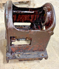 Used Transmission Case  & Idler Gear For Ih Mccormick Deere 15-30 Tractor 668dax