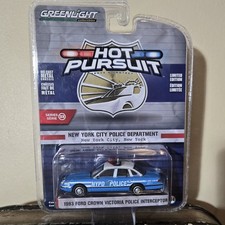 Greenlight 1993 NYPD Ford Crown Victoria Police Interceptor 2019 Hot Pursuit S33