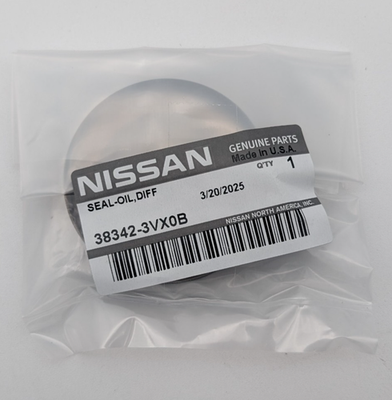 よしゆの GENUINE OEM Nissan CVT Converter Housing Differential Oil Seal