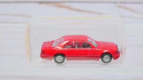 Wiking 14313, Mercedes Benz 300CE 2 puertas cupé, rojo, escala 1/87 HO | Zustand: New