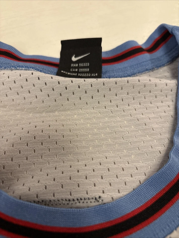 Camiseta rara vintage Nike Rewind Throwback NBA Sacramento Kings Chris Webber - Imagem 4 de 4