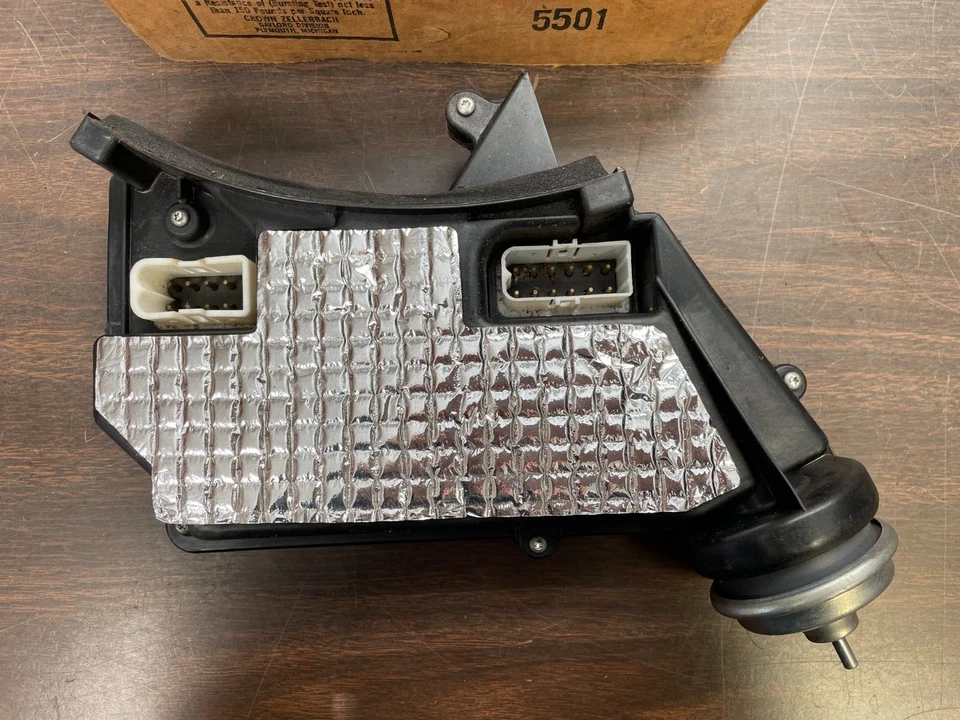 CHRYSLER CORDOBA QUINTA AVENIDA ECM ECU MÓDULO DE CONTROL MOTOR NOS MOPAR 1122 Foto 2 de 4