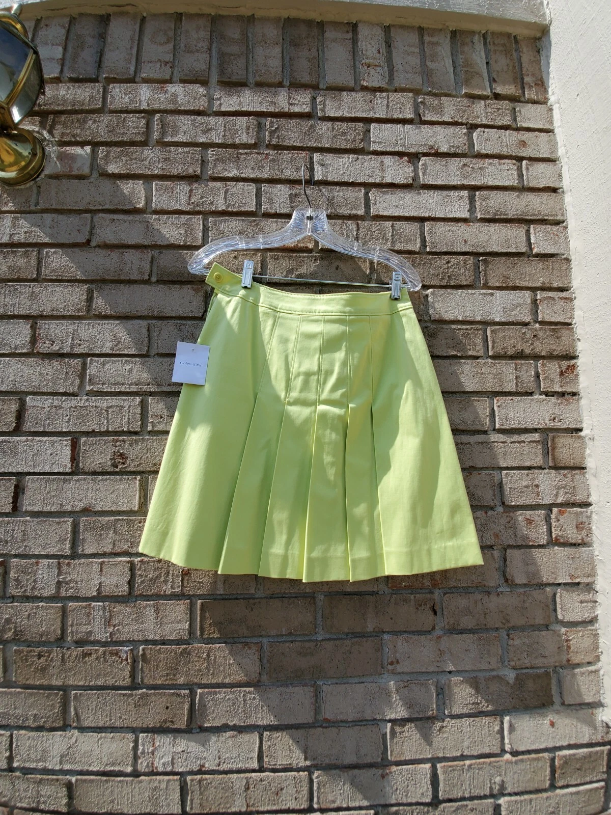 Calvin Klein Pleated Skirt - Lime Green - Size 2
