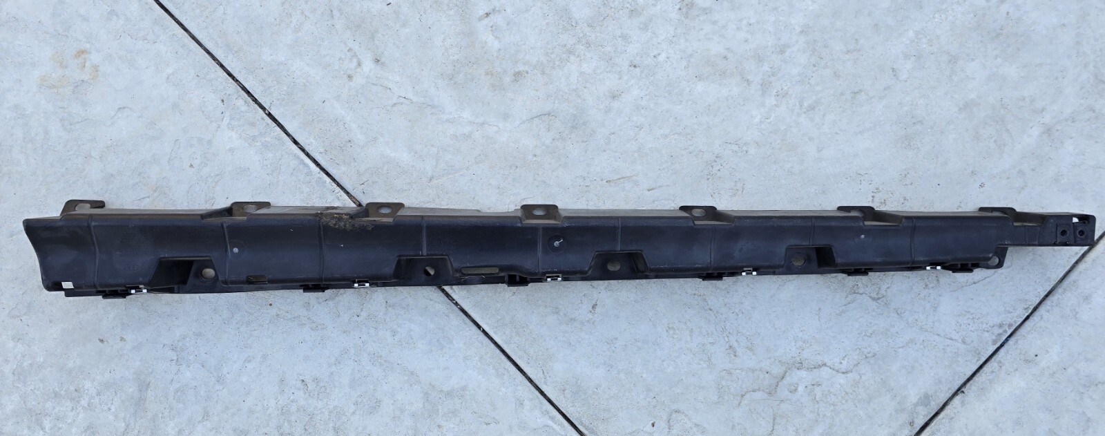 2020 17 18 21 22 Audi R8 Left Rocker Panel Mounting Bracket (PRIOR REPAIRED) 33