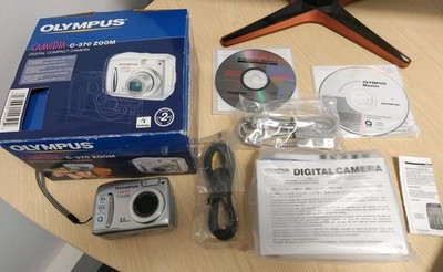 Boxed Olympus Digital Camera Camedia C-370 Zoom 3.2MP Silver Tested